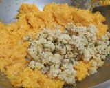 A picture of step 4 of Kaddu Ka Halwa(Pumpkin).