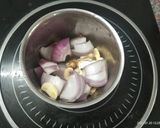A picture of step 1 of Paneer In White Gravy Curry.