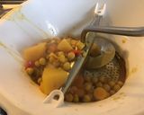 Une image de l'étape 4 de Soupe moulinée Halloween aux panais pois chiches et tomates.