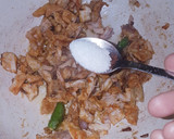பிச்சி போட்ட சிக்கன் ரெசிபி ஸ்டேப் 3 புகைப்படம்