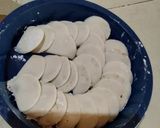 Foto langkah ke 3 dari resep Cireng isi abon ikan.
