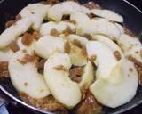 Caramelized Apple & raisins sauce/chutney