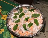 Une image de l'étape 10 de Crevettes marinées oignons de roscoff, ail fumé, citron vert, menthe et coco.