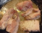 Foto del paso 6 de la receta: Bife grueso de cerdo (jamón) con salsa/puré de apio
