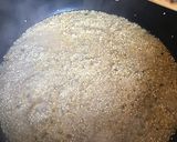 Foto del paso 2 de la receta: Risotto de quinoa con camarones (Quinotto)