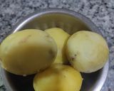 बटाटा पुरी (Batata Puri Recipe In Marathi) रेसिपी स्टेप 1 फोटो 