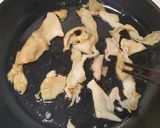 Foto langkah ke 6 dari resep Minyak Kulit Ayam (MPASI).