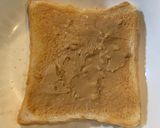Hình bước làm 1 của món French Toast Bơ Đậu Phộng