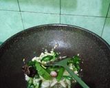 Foto langkah ke 4 dari resep Oseng Cumi Lombok Ijo Mbak Diah.