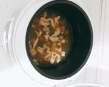 Hình bước làm 3 của món Soup bí đỏ