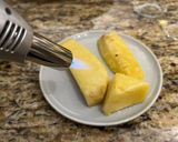 A picture of step 2 of Sugar glazed pineapple 🍍.