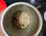 A picture of step 1 of Tomato coriander shorba.
