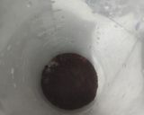 Foto langkah ke 1 dari resep Es Kopi Tubruk Air Kelapa.