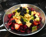 मिक्स्ड फ़्रूट टार्ट (mixed fruit tart recipe in Hindi) रेसिपी चरण 3 फोटो