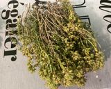 Une image de l'étape 2 de Pommes grenailles aux herbes ail rose en chemise.