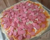 Foto langkah ke 4 dari resep Pizza homemade kraft quick melt lembut.