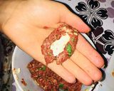 صورة لخطوة 2 من وصفة المثوم بالكفتة المحشية
