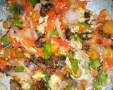 A picture of step 4 of Makarnasi pasta.