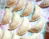 गुजिया (Gujiya recipe in Hindi) रेसिपी चरण 6 फोटो