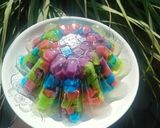 Foto langkah ke 7 dari resep Puding Susu Mozaik.