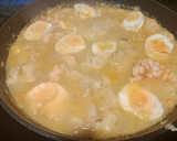 Foto del paso 4 de la receta: Merluza con gambones