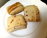 Sós palacsinta párnák sajtos gombás raguval töltve gazdagon recept fázis 4 fotója