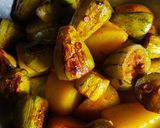 আলু পটোলের ডালনা(Aloo potoler dalna recipe in Bengali) রেসিপি ধাপ - 1 ছবি