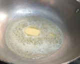 A picture of step 1 of White sauce pasta.
