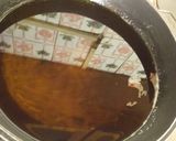 A picture of step 2 of Chicken soup.