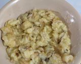 Foto langkah ke 1 dari resep Bolu Kukus Pisang Super Moist / Moist Steamed Banana Cake.