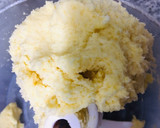 Foto del paso 2 de la receta: Tarta de cebollas y queso azul en masa dulce