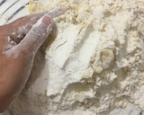 Foto del paso 3 de la receta: Galletas de miel, Teddy miel