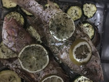 Pescado horneado a las finas hierbas