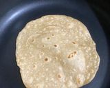 Hình bước làm 4 của món Wholewheat tortilla chicken wrap
