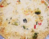 Une image de l'étape 4 de Tarte salée aux légumes et aux épices avec pâte brisée aux graines de sésame dorées.