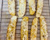 A picture of step 6 of Quick Breakfast Garlic Rusk from Long Bun.