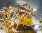 Foto langkah ke 1 dari resep Nasi Goreng Kunyit.
