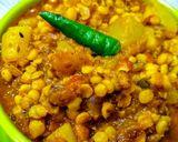 A picture of step 4 of Raw Papaya & Chana dal Dalma.