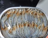 Foto langkah ke 2 dari resep Steam udang bawang.