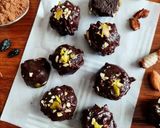 चोको बिस्कुट बॉल्स (Choco biscuit balls recipe in hindi) रेसिपी चरण 4 फोटो