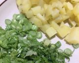 Foto langkah ke 2 dari resep Mpasi kentang-daging-bayam-buncis.