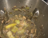 Foto del paso 3 de la receta: Crema de champiñones y puerro. Mambo Cecotec