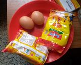 A picture of step 1 of Indomie and egg.