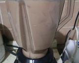 A picture of step 4 of Delicious Smoothie.