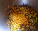 A picture of step 2 of Veggies pancake with green pea chutney.