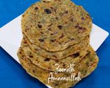 A picture of step 3 of Coriander Mint and Carrot Parathas.