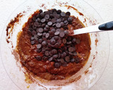 Foto del paso 6 de la receta: Bizcocho de chocolate, calabacín y plátano