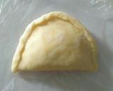 Foto langkah ke 4 dari resep Pastel Pisang Chocochips.