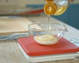 A picture of step 3 of Peach Decoration Cake (Chantilly Peche).
