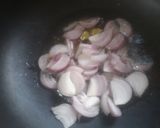 A picture of step 5 of Raw banana peanut kofta curry.